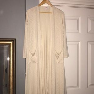 Small Lularoe Sarah duster cardigan